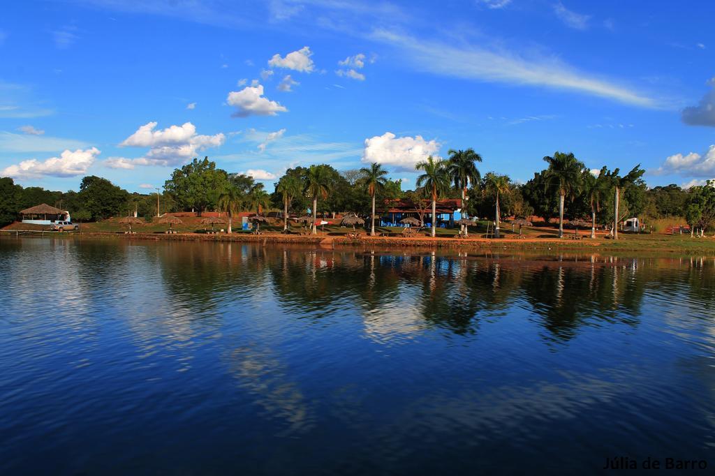 Pousada Sertao Veredas Hotel Sao Domingos de Goias Екстериор снимка